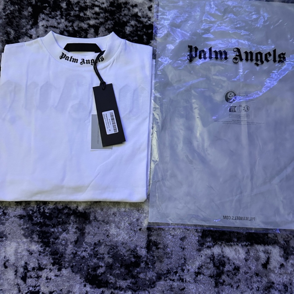 PALM ANGELS OVERSIZED BACK PRINT LOGO TSHIRT AUTHENTIC ALL SIZES ARE AVAILABLE - Picture 5 of 9